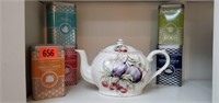 English teapot, tea tins (5)