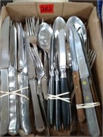 Stainless flatware lot -steak knives