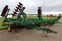 JOHN DEERE 230 20' WING DISC