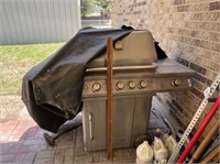 JENN-AIR PROPANE GRILL - 4 BURNER WITH SIDE