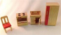 (4) Piece Kitchen Wooden Miniature Doll House