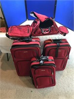 Set of Leisure Travel Bags & Suit Cases