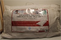 New 2 pack king feather pillows