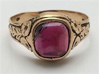 14k Gold Antique Ring W Dark Pink Stone