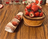 Apple thened wall border & Trinket Box