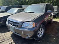 2005 Mazda Tribute s