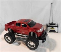 Toyota Tundra friction powered truck - Off Road