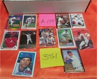 351 - BOX OF MIXED BASEBALL TRADING CARDS (A174)