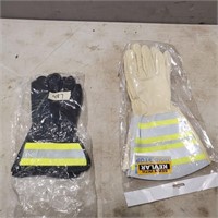 2 pr Gloves sz L