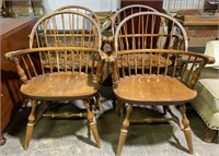 (N) 4 Nichols and Stone Windsor Dining Chairs 35”