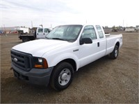 2006 Ford F250 Extra Cab Pickup Truck