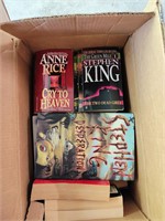 LARGE Lot of Stephen King & Anne Rice Books