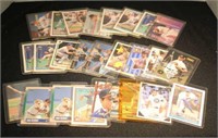 SELECTION OF GREG MADDOX TRADING CARDS
