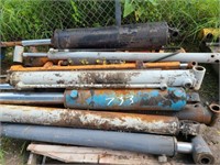 Pallet of Hydraulic Cylinders