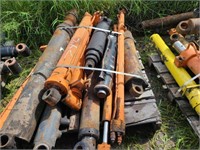 Pallet of Hydraulic Cylinders