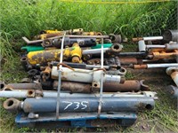 Pallet of Hydraulic Cylinders