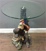 EAGLE MOLD SCULPTURE ACCENT TABLE