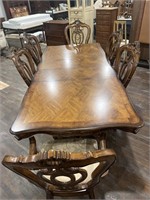 BEAUTIFUL DOUBLE PEDESTAL TABLE AND CHAIRS