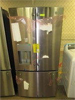 GE SS French Door Refrigerator w/Bottom Freezer