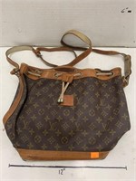 Louis Vuitton Purse