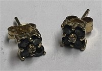 Sapphire w/18K Gold Stud Earrings About 1.5 Grams