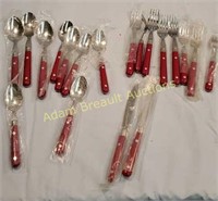 19 pieces stainless silverware, new