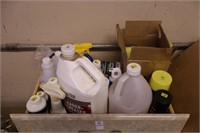 BOX OF CLEANING PRODUCTS