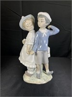 Lladro "Boy and Girl" Statue