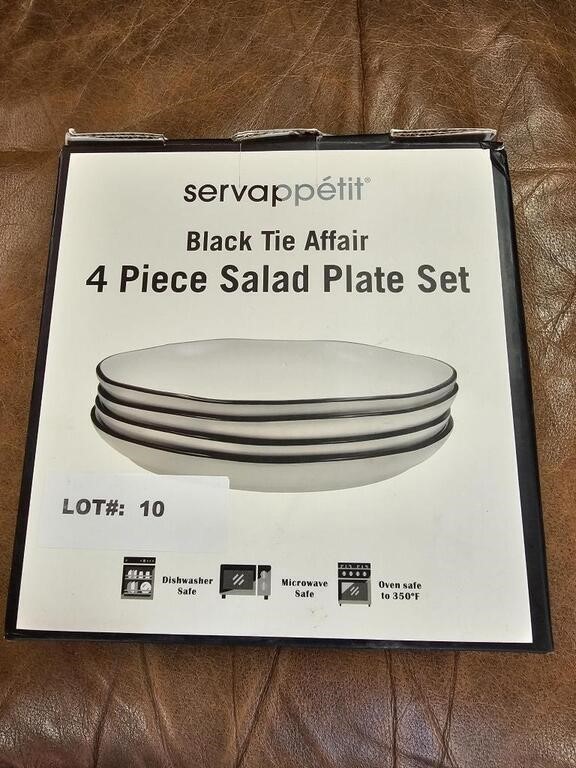 Servappetit 4 Pc Salad Plate Set - New in box