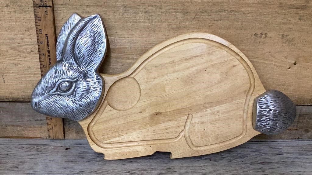 Wooden Rabbit shaped cutting board