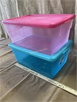 2 nice storage totes, 9x13 inches
