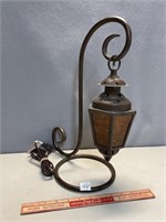 NICE LANTERN TABLE LAMP