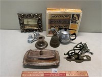 NICE MIXED LOT OF SILVERPLATE BUTTER DISH MORE