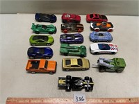 16 HOTWHEELS CAST CARS