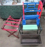 (4) Pieces includes Portable Garden Bench,