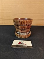 rare McCoy brown med basket weave pot (4")