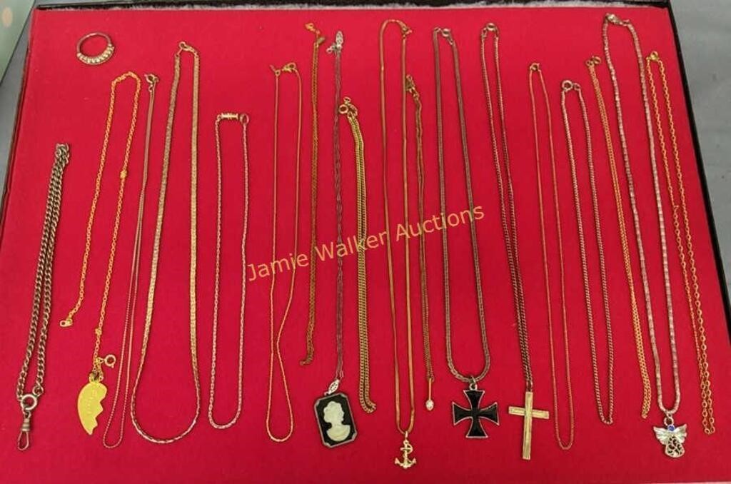 Costume Jewelry Necklaces. Gold Filled Etc. Case