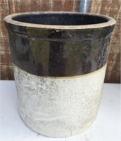 Vintage crock pot