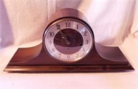 Vintage Welby Germany mantel clock w/ key,