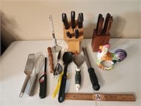Knife Blocks & Knives (Carved Hall), Kitchen