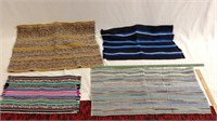F6) 4 small & lightweight rugs or placemats