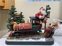 SANTA'S TRAIN DISPLAY