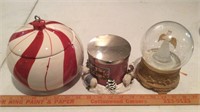 CANDY BOWL, PLATES & CHRISTMAS DECOR