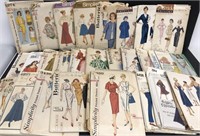 25 patrons couture / Retro Clothing Patterns