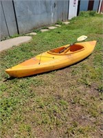Durango Mainstream 9' Kayak with Paddle