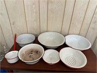 5 Vintage Enamel Ware Bowls,1 Pan & 1 Colander