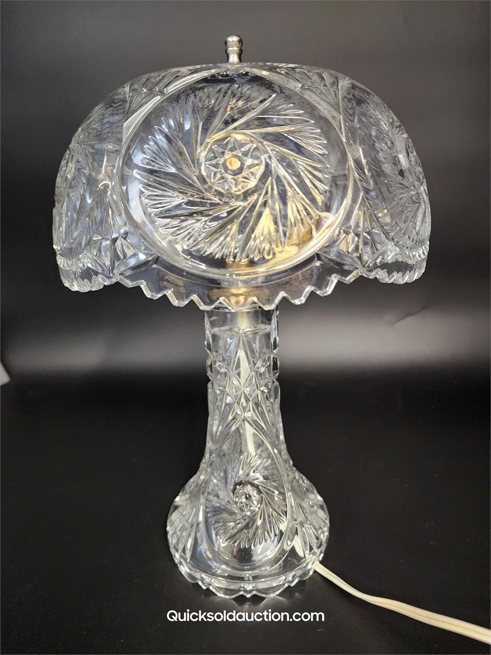 Beautiful Pinwheel Crystal Lamp 12 " H Working