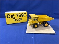 Replica Cat 769C Truck