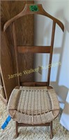 Wegner Style Men's Valet Mcm Chair