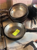14 assorted size frying pans